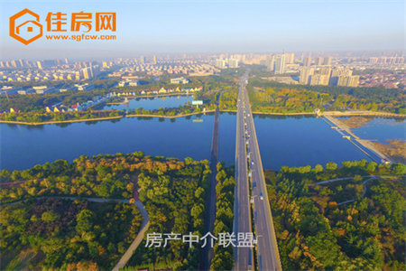 市中区锦龙国际花园2室2厅1卫90平米